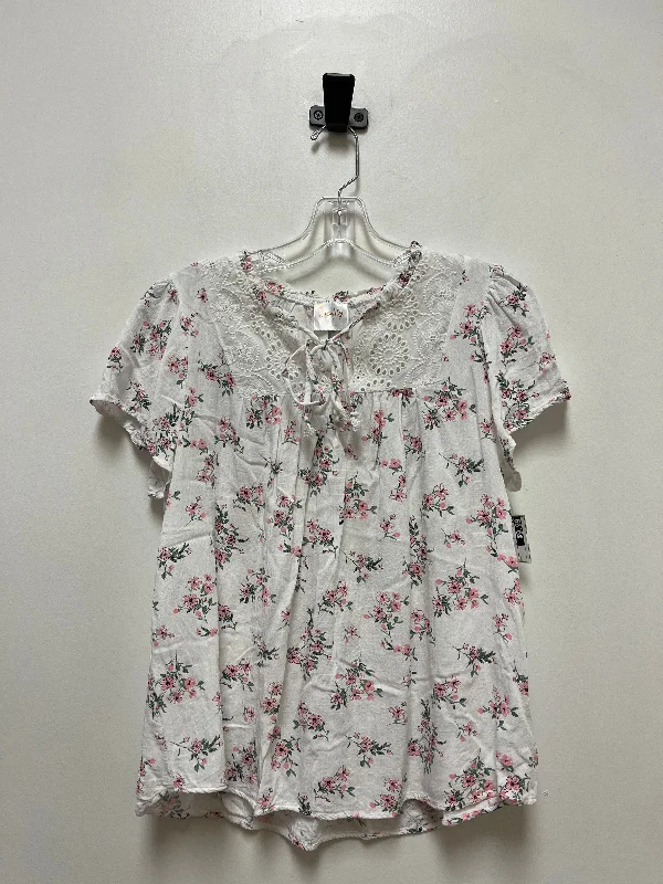 White Top Short Sleeve Siren Lily, Size L