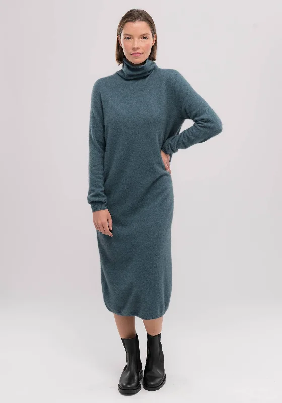 Kapua Sweater Dress