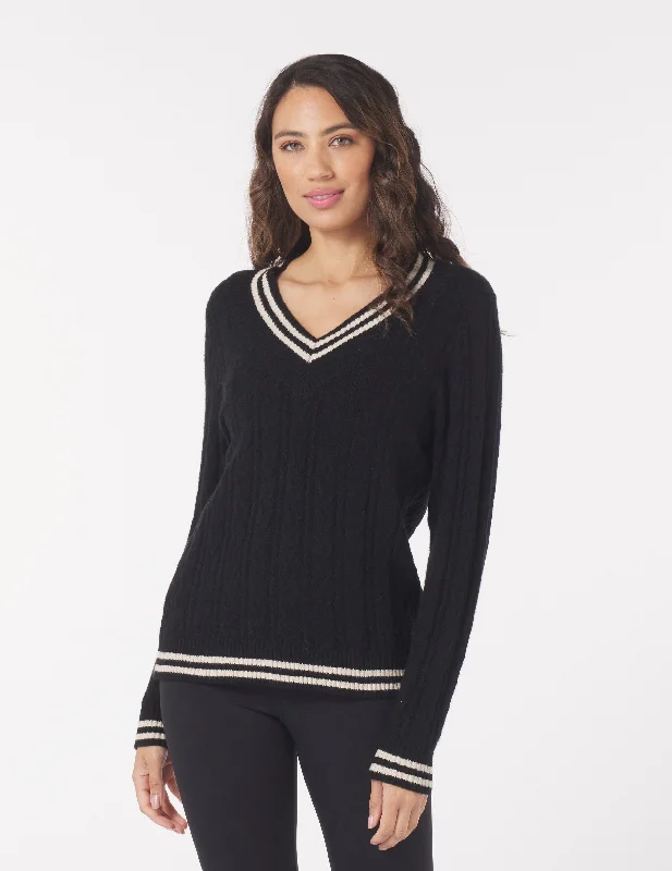 Hanalei Cable Knit Sweater: Black/White