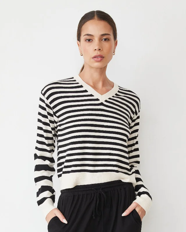 Lightknit Stripe V Neck