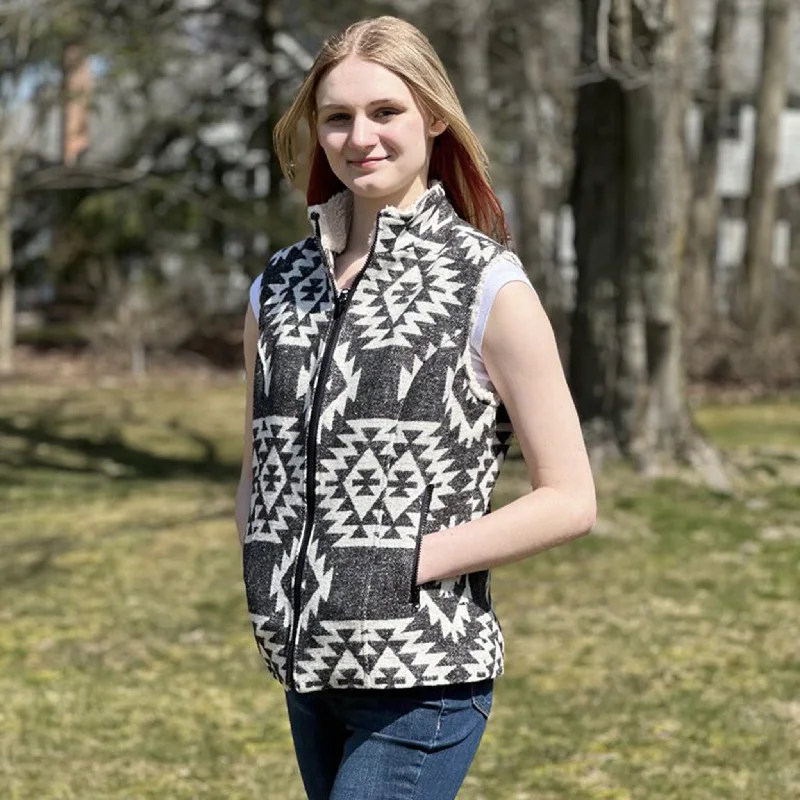 Montana Co. Women's Black/White Aztec Vest