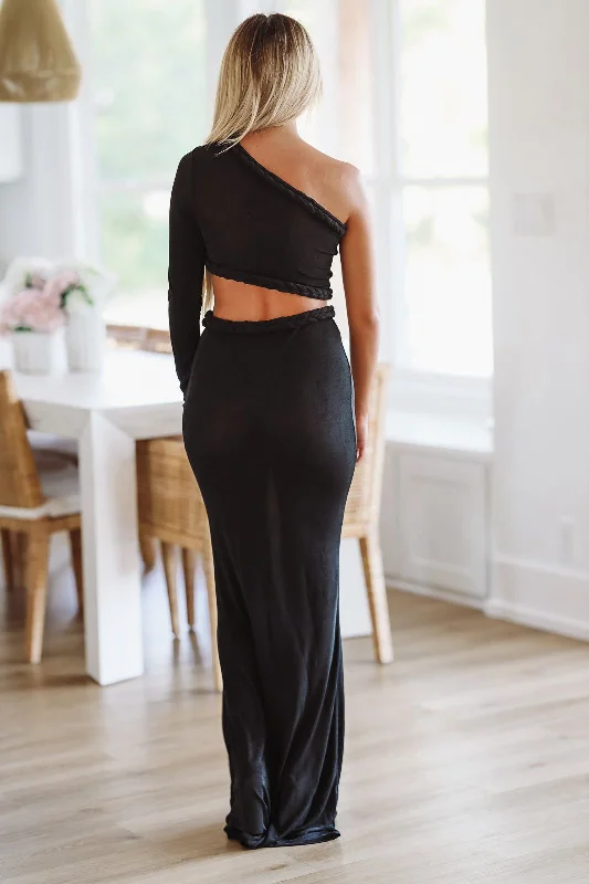 When in Cabo Two Piece Crop Top and Maxi Skirt Set - Black